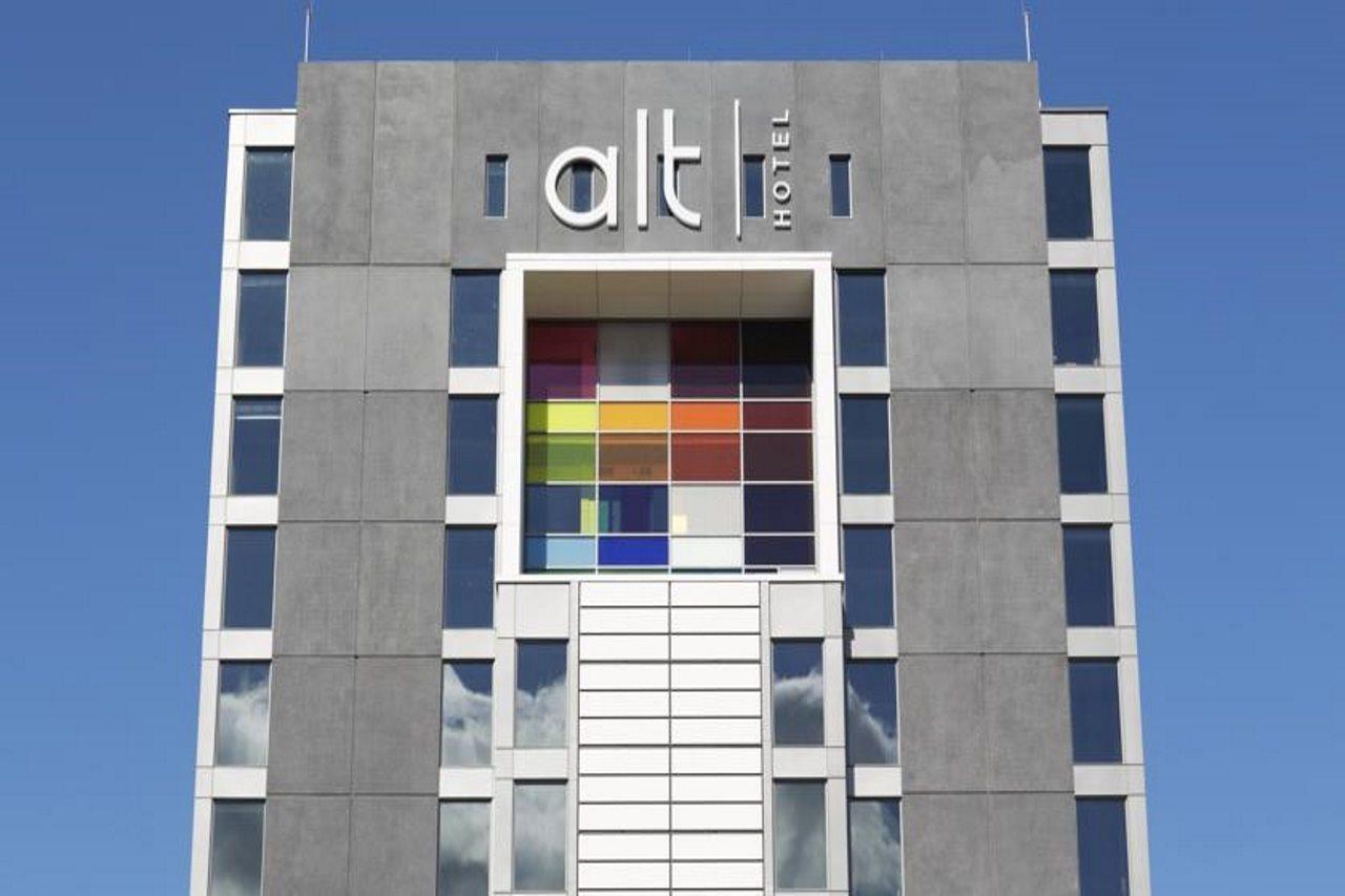 Alt Hotel Toronto Airport Миссиссага Экстерьер фото